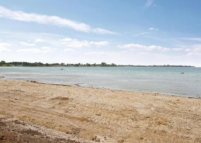 בית נופש Beautiful In With Wifi